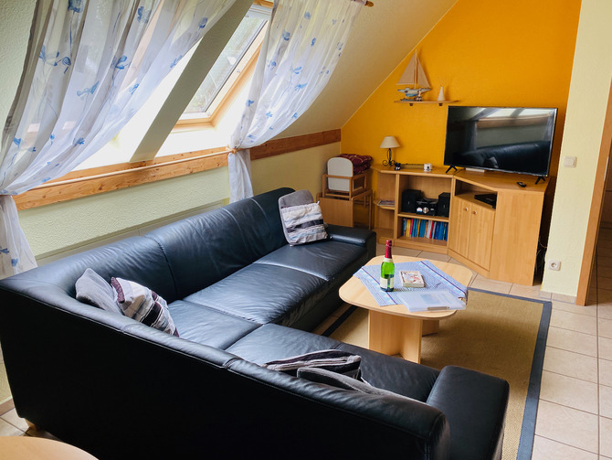 Ferienwohnung in Trassenheide - Strandidyl im K&uuml;stenwald - Wohnzimmer
