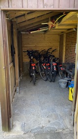 Ferienwohnung in Sch&ouml;nhagen - Prigge - f&uuml;r mitgebrachte Fahrr&auml;der ist der Schuppen da