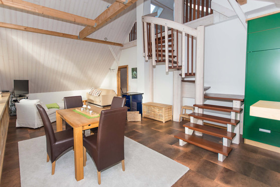 Ferienwohnung in &Ouml;lendorf - Landlust oben - Bild 6