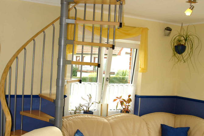 Ferienhaus in Ostseebad Heringsdorf - Kleines M&ouml;wennest - Treppe zu den Schlafzimmern 1 und 2