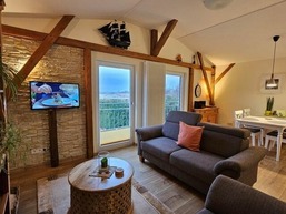 Auszeit im 'Heuboden' am SchilfMeerhof