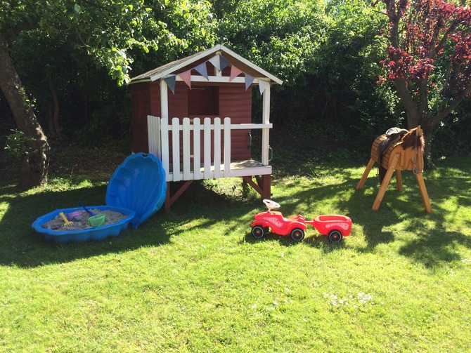Ferienwohnung in Hans&uuml;hn - Ostsee Ferienhof Sandmann - Der G&auml;stegarten