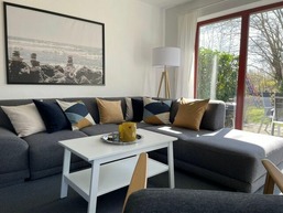 Ferienwohnung "Peter Pan" mit Sonnenterrasse & Garten zwischen Strand, Wald & Wiese auf R&uuml;gen!