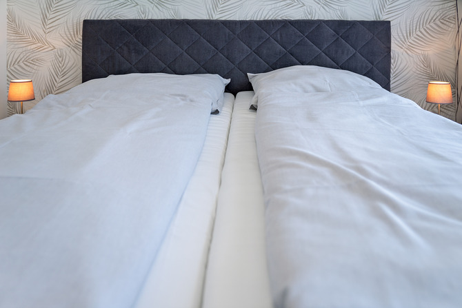Ferienwohnung in B&ouml;rgerende - Appartement 2 - D&uuml;nenblick - 1,80m breites Doppelbett