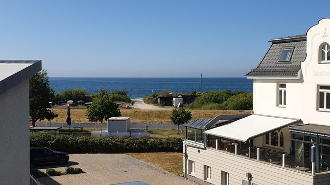 Ferienwohnung in B&ouml;rgerende - Appartement 5 - Traumblick - Ausblick Balkon Wohnzimmer