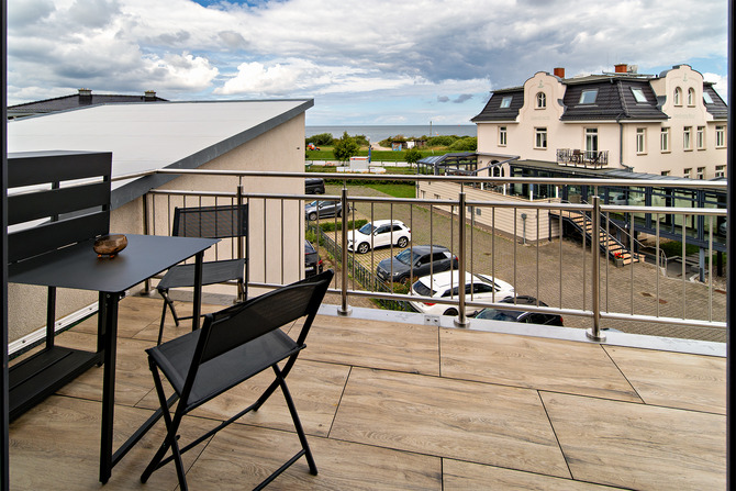Ferienwohnung in B&ouml;rgerende - Appartement 5 - Traumblick - Balkon in dritte Etage mit Ostseeblick