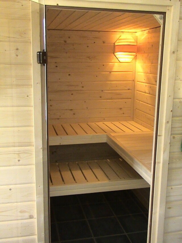 Ferienhaus in Kenz-K&uuml;strow - Rubinrot - Bild 7