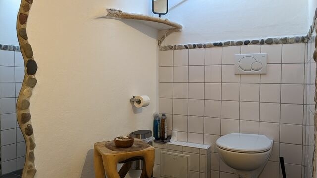 Ferienwohnung in Grube - Edler Altbau, 2,80m breites Doppelbett - Bild 12