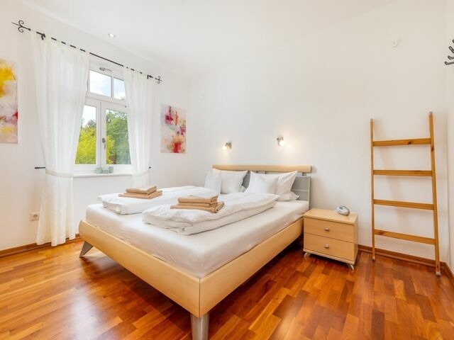 Ferienwohnung in Garz - Ferienwohnung - R&uuml;genbrise am Wasser mit Steg und Paddelboot - alles inklusive - Bild 18