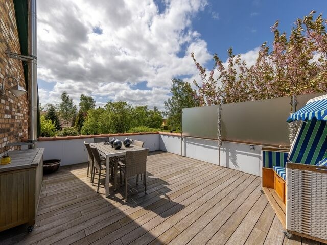 Ferienwohnung in Garz - Ferienwohnung - R&uuml;genbrise mit Seeblick mit 3 B&auml;dern, Steg und Paddelboot - alle inklusive - Bild 6
