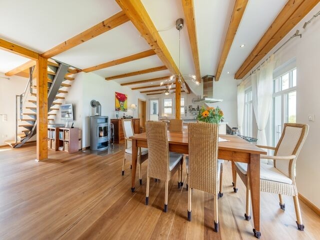 Ferienwohnung in Garz - Ferienwohnung - R&uuml;genbrise mit Seeblick mit 3 B&auml;dern, Steg und Paddelboot - alle inklusive - Bild 11