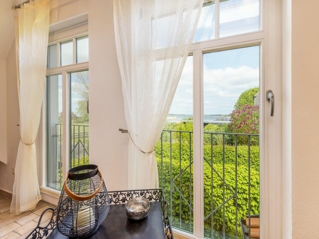 Ferienwohnung in Garz - Ferienwohnung - R&uuml;genbrise mit Seeblick mit 3 B&auml;dern, Steg und Paddelboot - alle inklusive - Bild 12